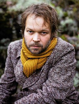 Tomas Bannerhed berättade 2012 om sin debutroman Korparna som belönades med August-priset.